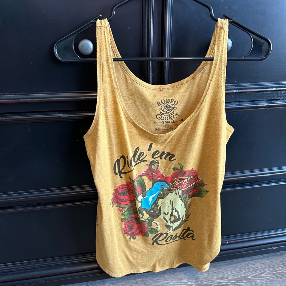 Women’s tank top